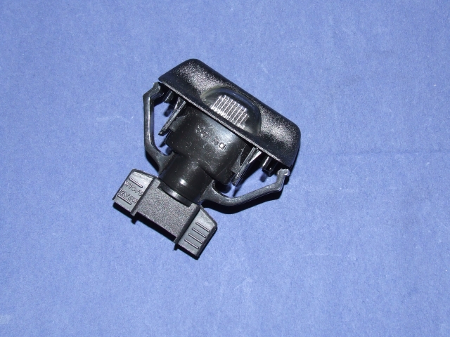 Lampka Tablicy Rejestracyjnej Ford - 6067427